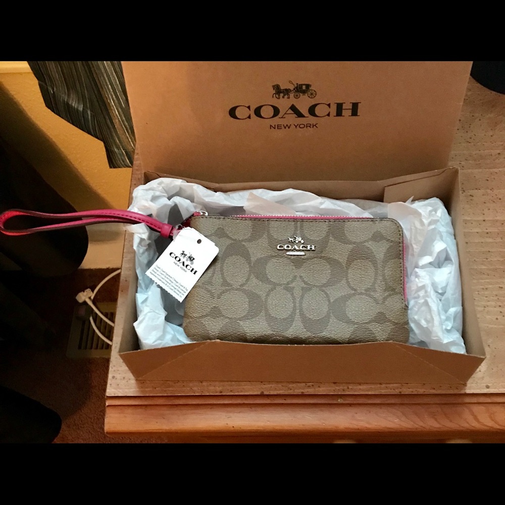 Coach wristlet